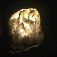 Крышка люка Камень с подсветкой полистоун